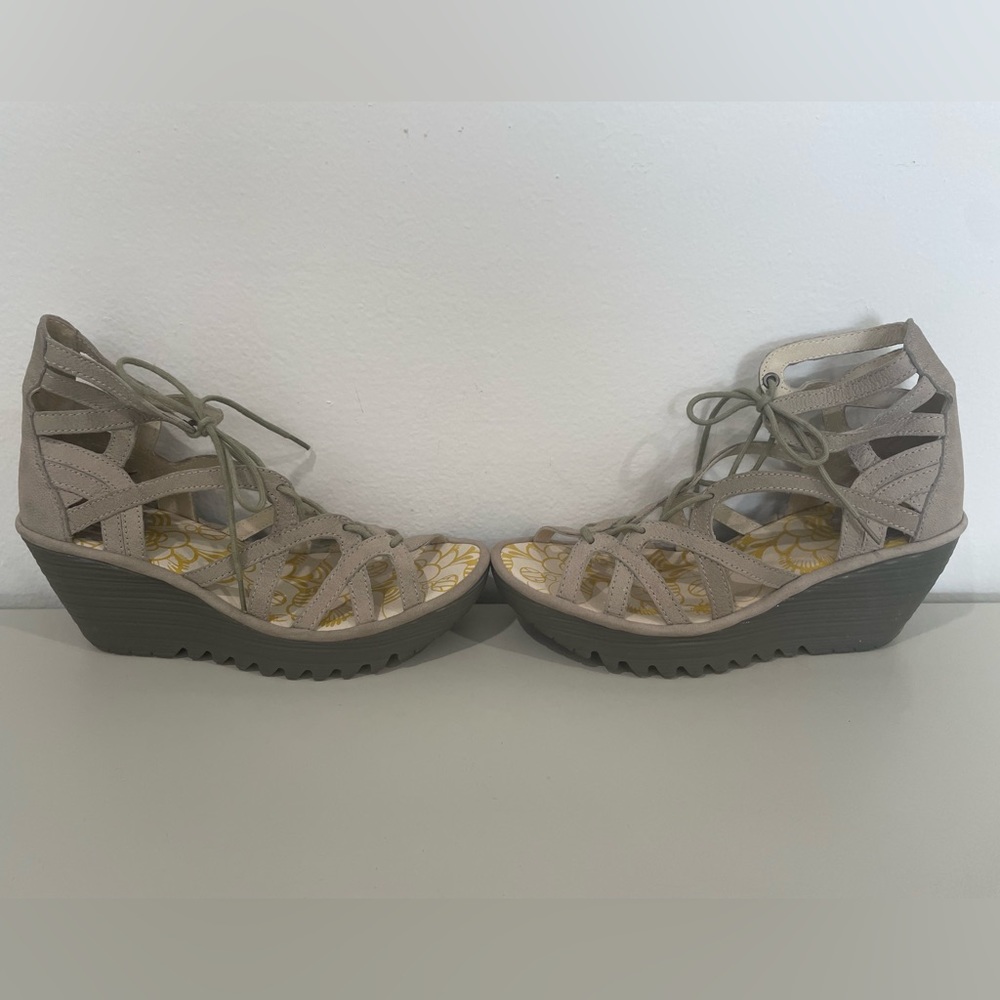 New! Fly London wedge Sandals - Picture 3 of 7
